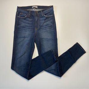 Judy Blue 7 / 28 Skinny Jeans Dark Wash
